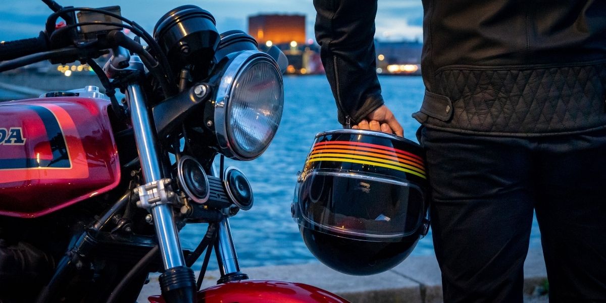 5 Best Motorcycle Helmets for Round Heads - Helmet Expertz