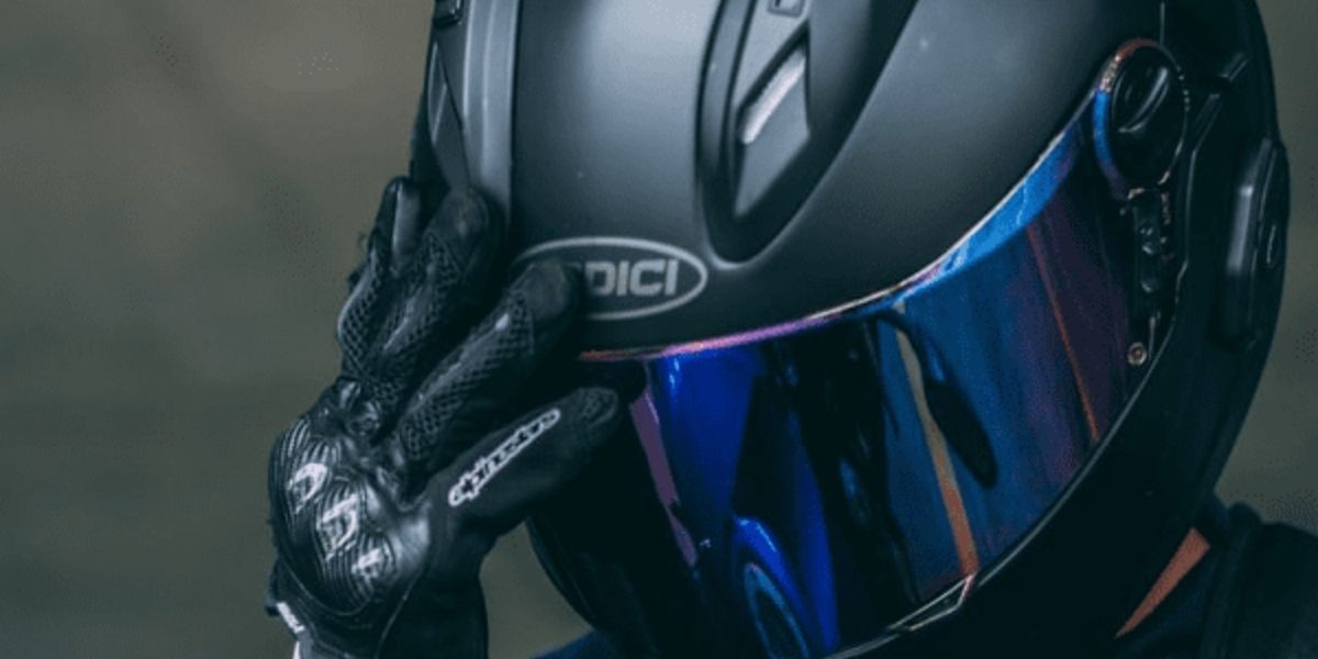 6-best-snell-certified-helmets-helmet-expertz